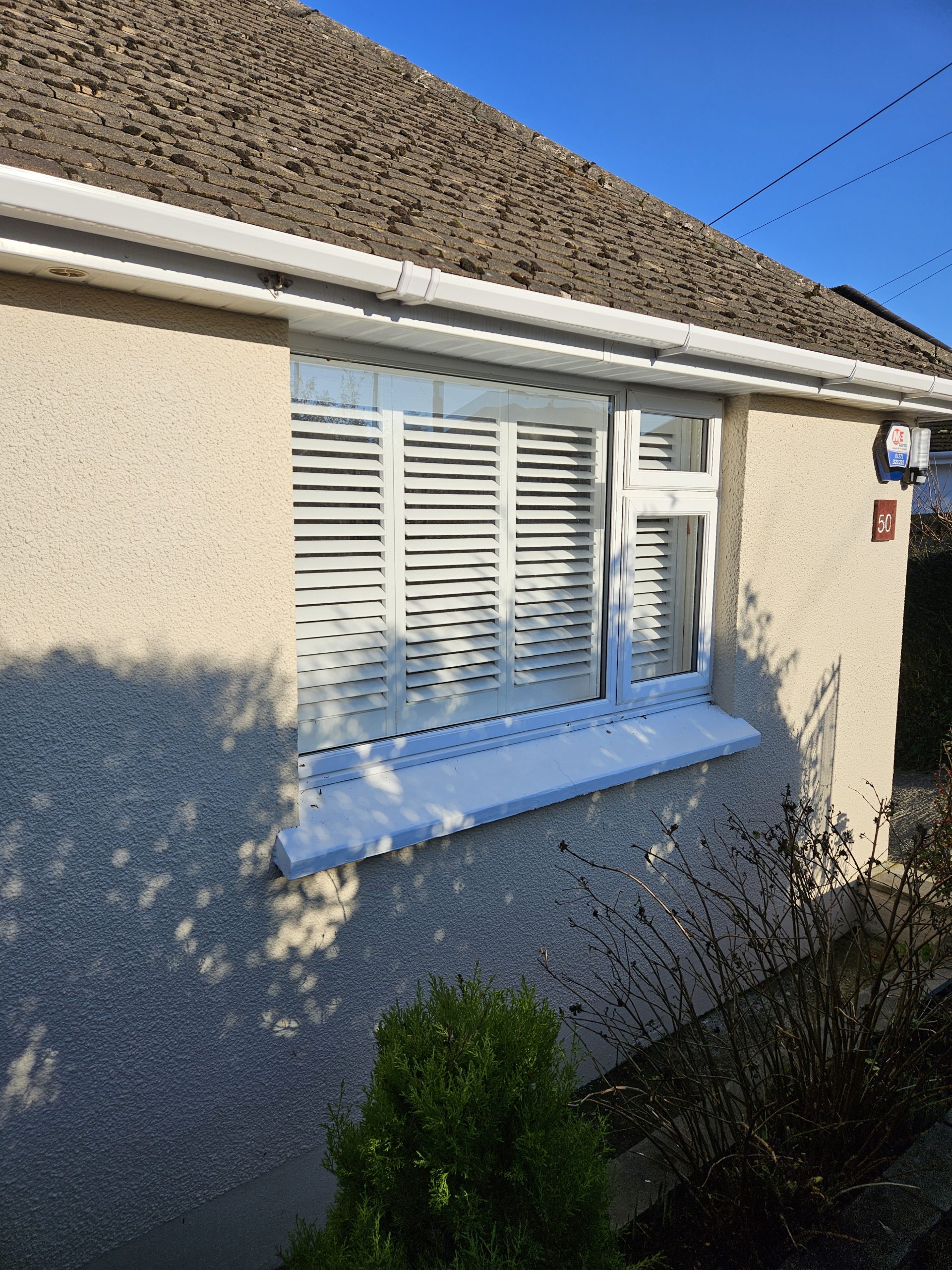 028 Outside view